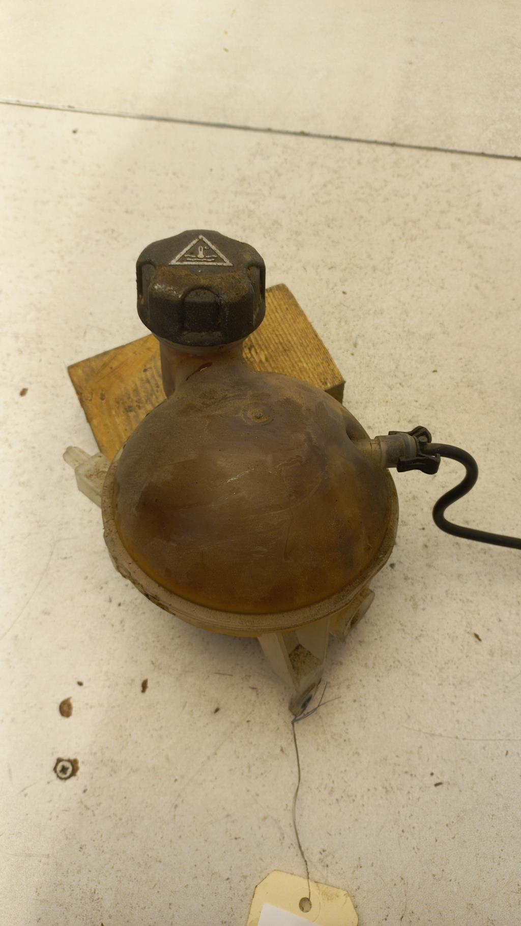 Vase d'expansion CITROEN C4 2 PHASE 1 Diesel - 1