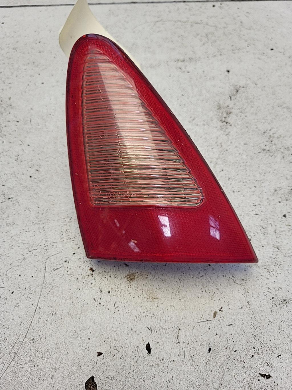 Feu arriere secondaire droit (feux) ALFA ROMEO 147 PHASE 1 Diesel - 1
