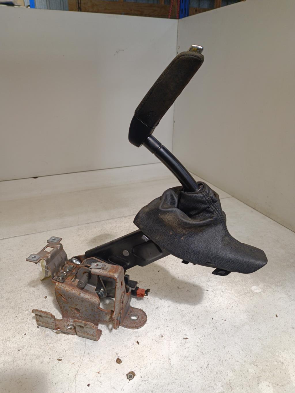 Levier frein à main CITROEN C4 2 PHASE 1 Diesel - 1