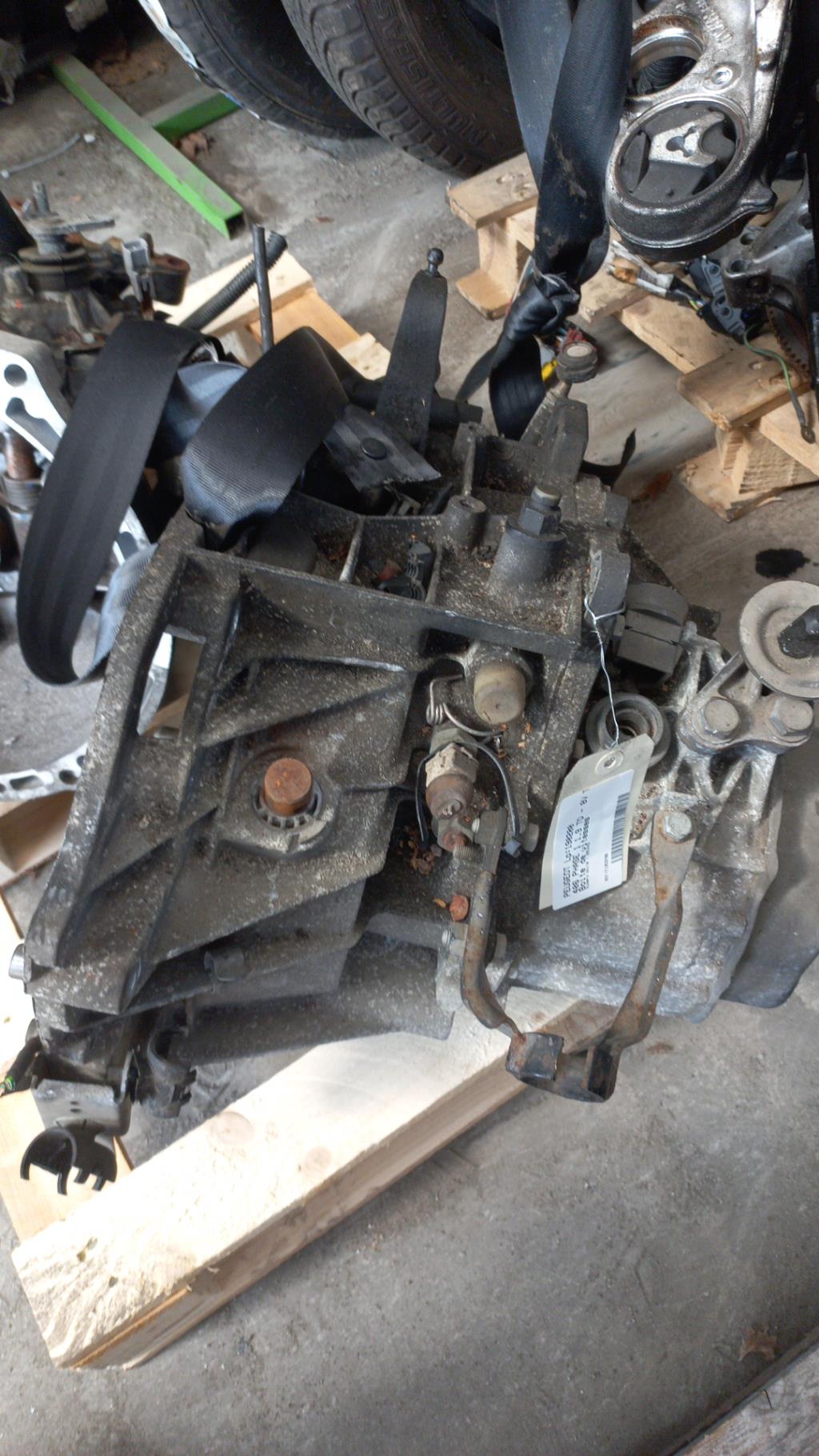 Boite de vitesses PEUGEOT 406 PHASE 1 Diesel - 1