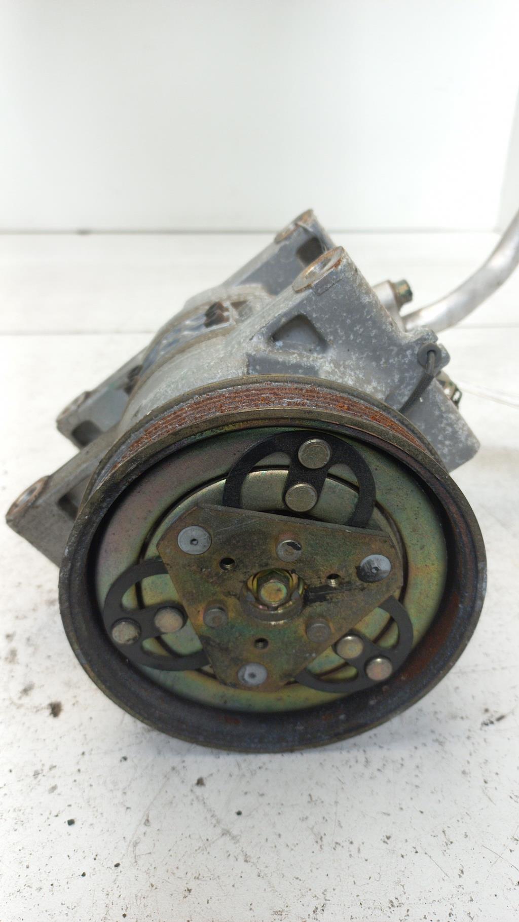 Compresseur clim NISSAN MICRA 2 PHASE 1 Essence - 1