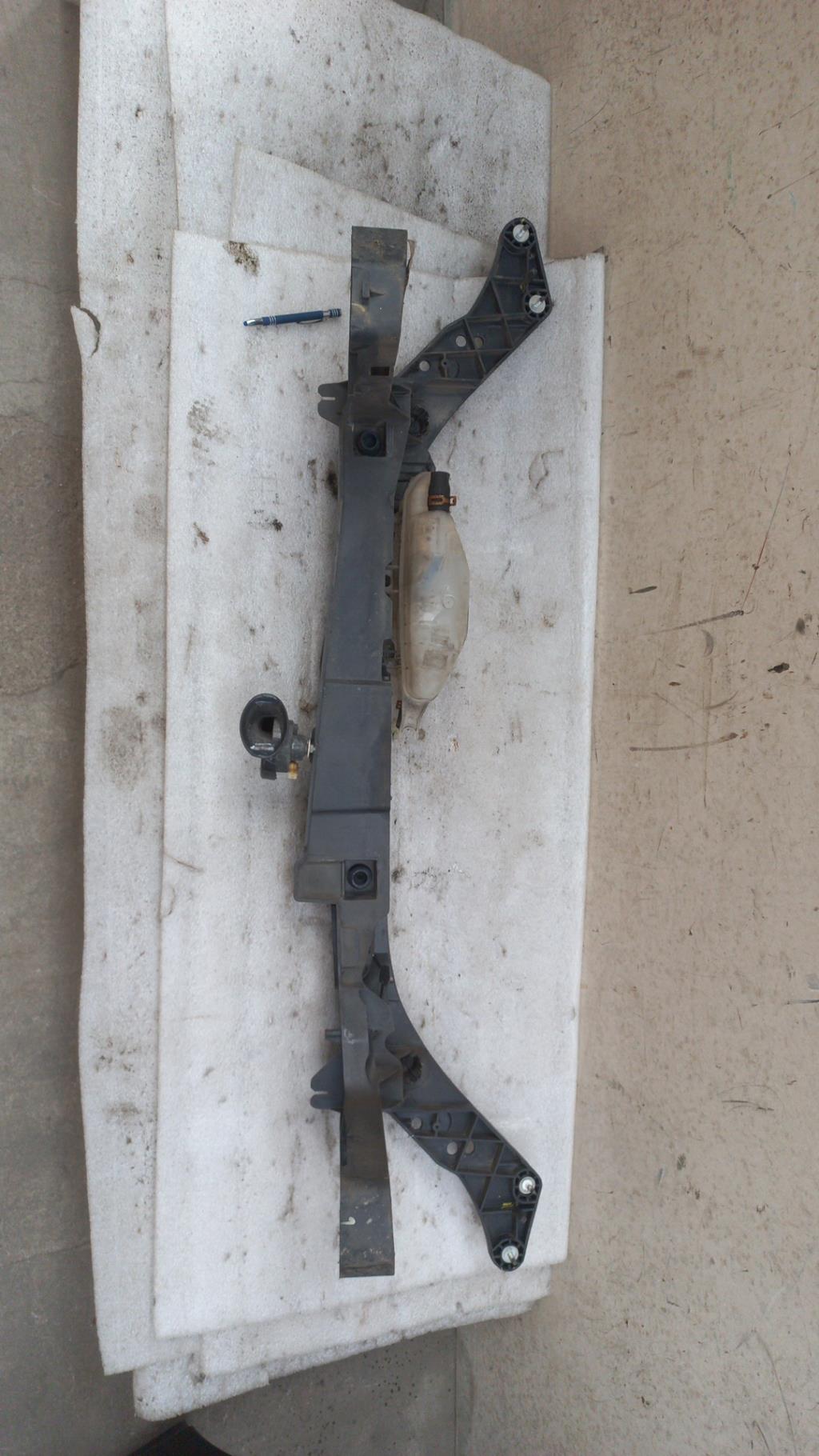 Face avant RENAULT CLIO 3 PHASE 1 BREAK Diesel - 1