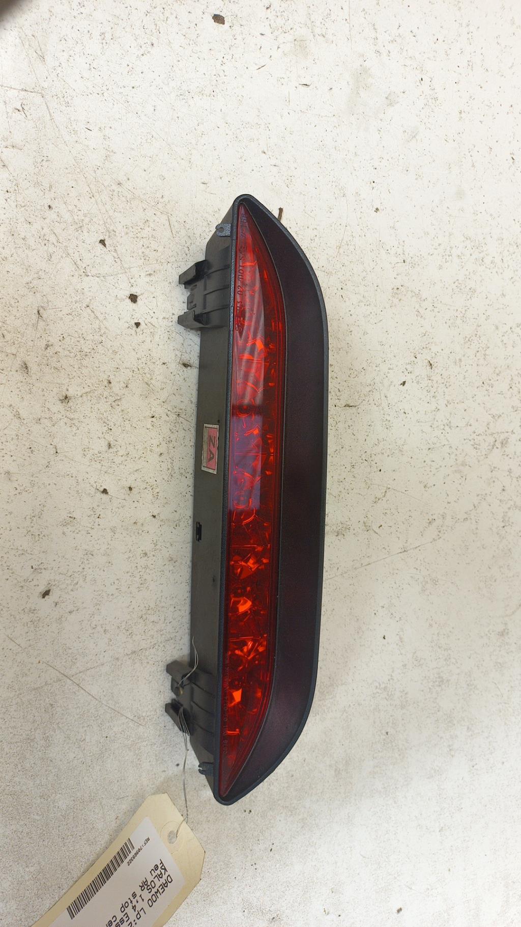 Feu arriere stop central DAEWOO KALOS Essence - 1