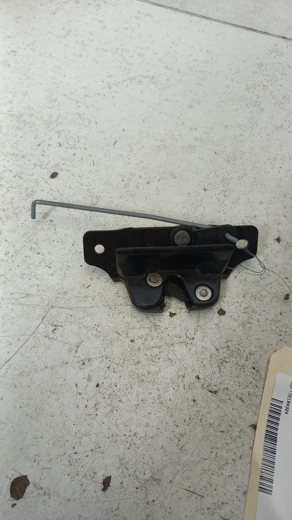 Serrure de coffre PEUGEOT 206 PHASE 1 Essence - 1