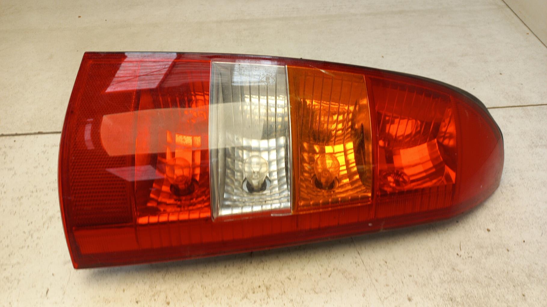 Feu arriere secondaire droit (feux) OPEL ASTRA G BREAK Essence - 1