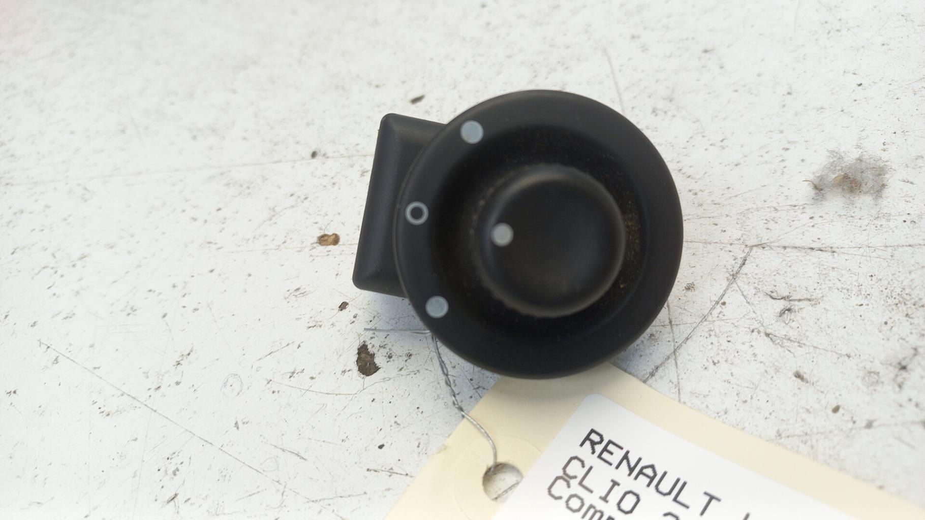 Commande retroviseurs RENAULT CLIO 3 PHASE 1 Essence - 1