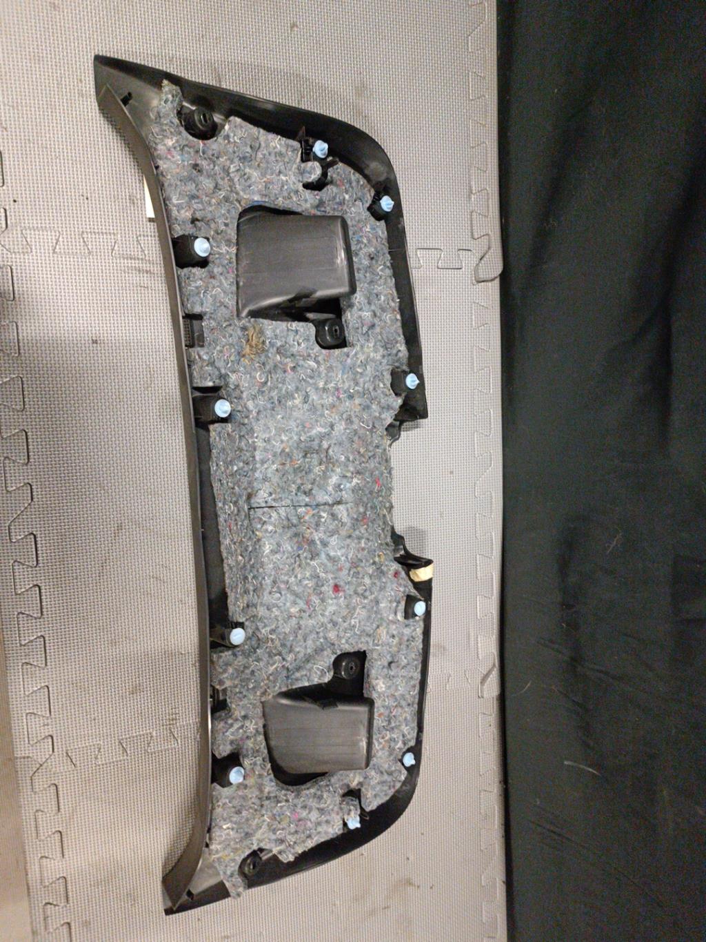 Garniture hayon CITROEN DS3 PHASE 1 Essence - 1