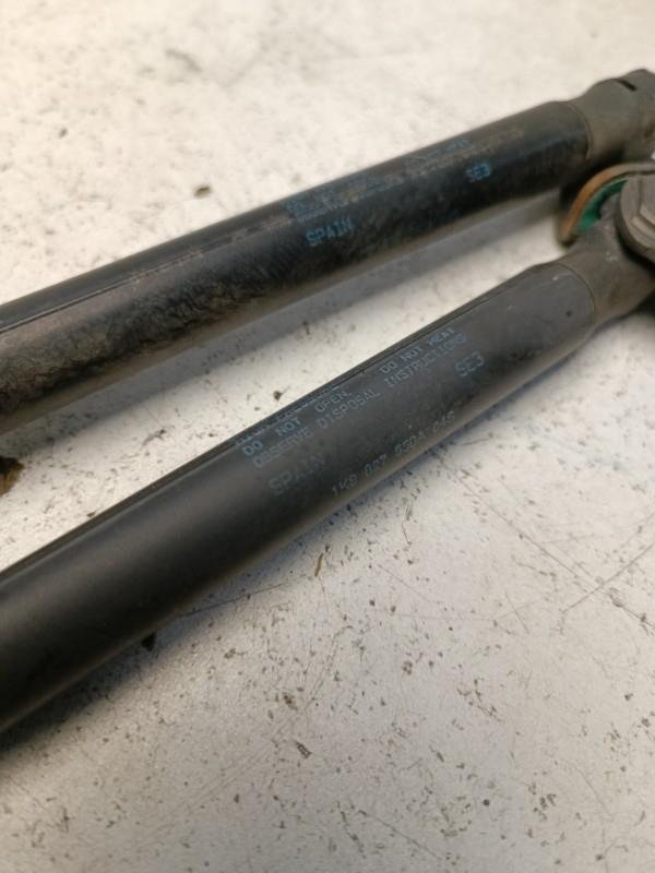 Verin de coffre VOLKSWAGEN SCIROCCO 3 PHASE 1 COUPE Essence - 1
