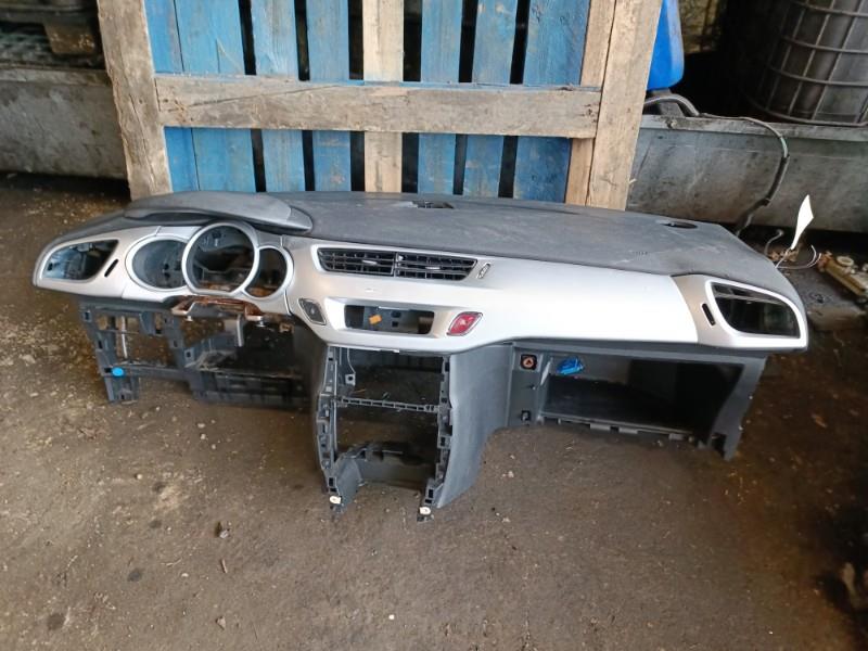 Tableau de bord CITROEN C3 2 PHASE 1 Diesel - 1