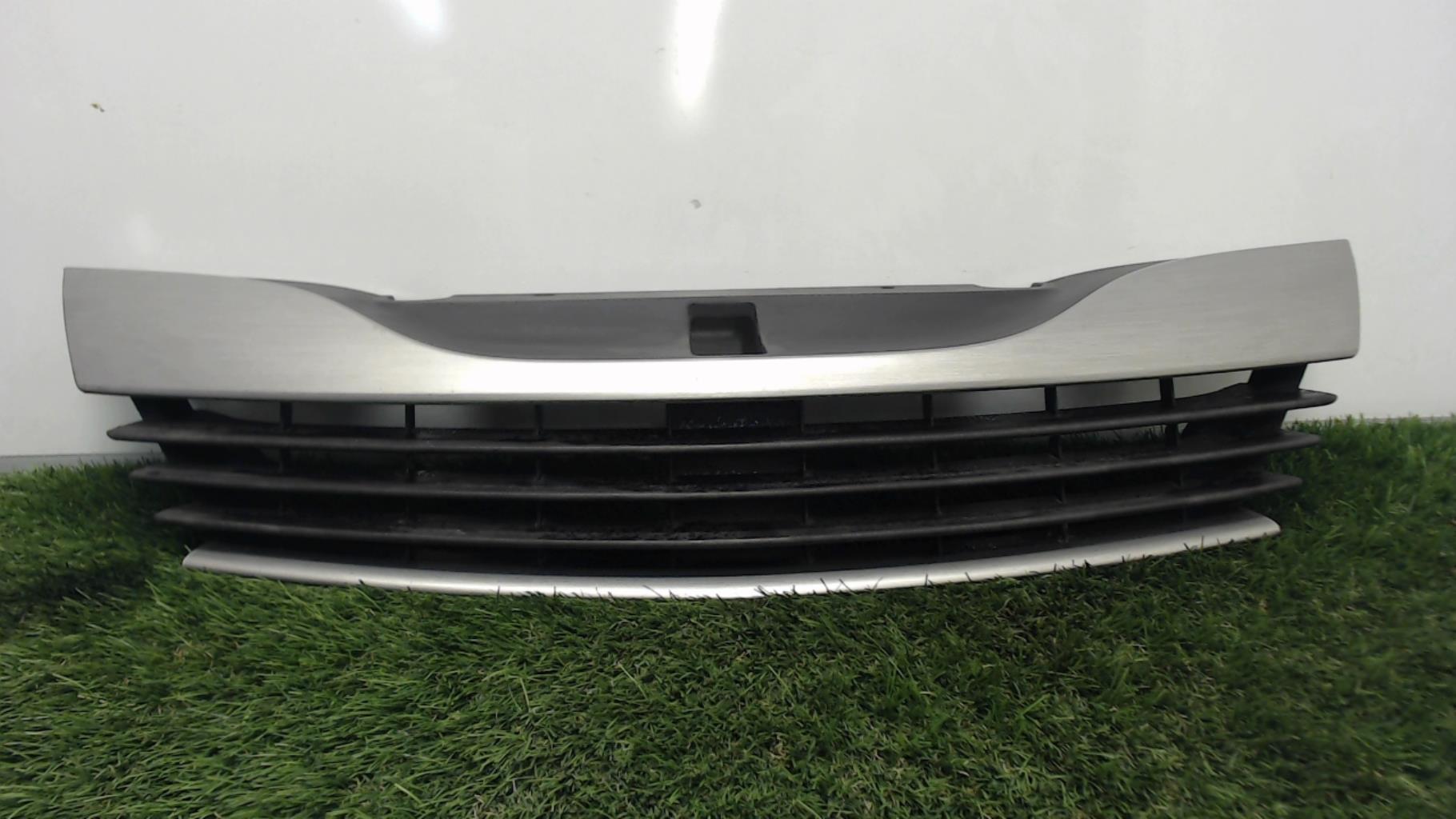 Calandre RENAULT LAGUNA 2 PHASE 1 Diesel - 1