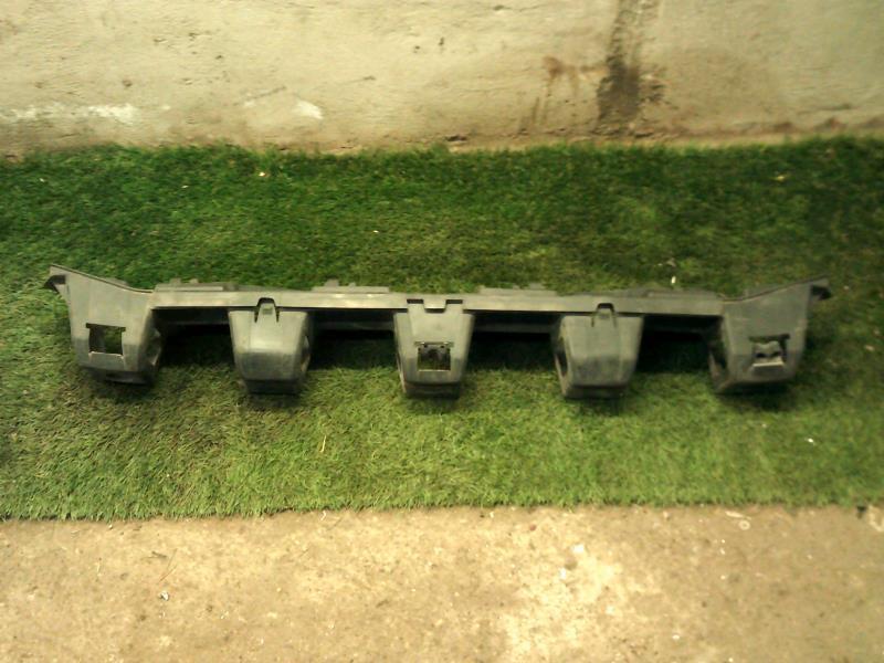 Support de pare chocs arriere CITROEN C5 2 Diesel - 1
