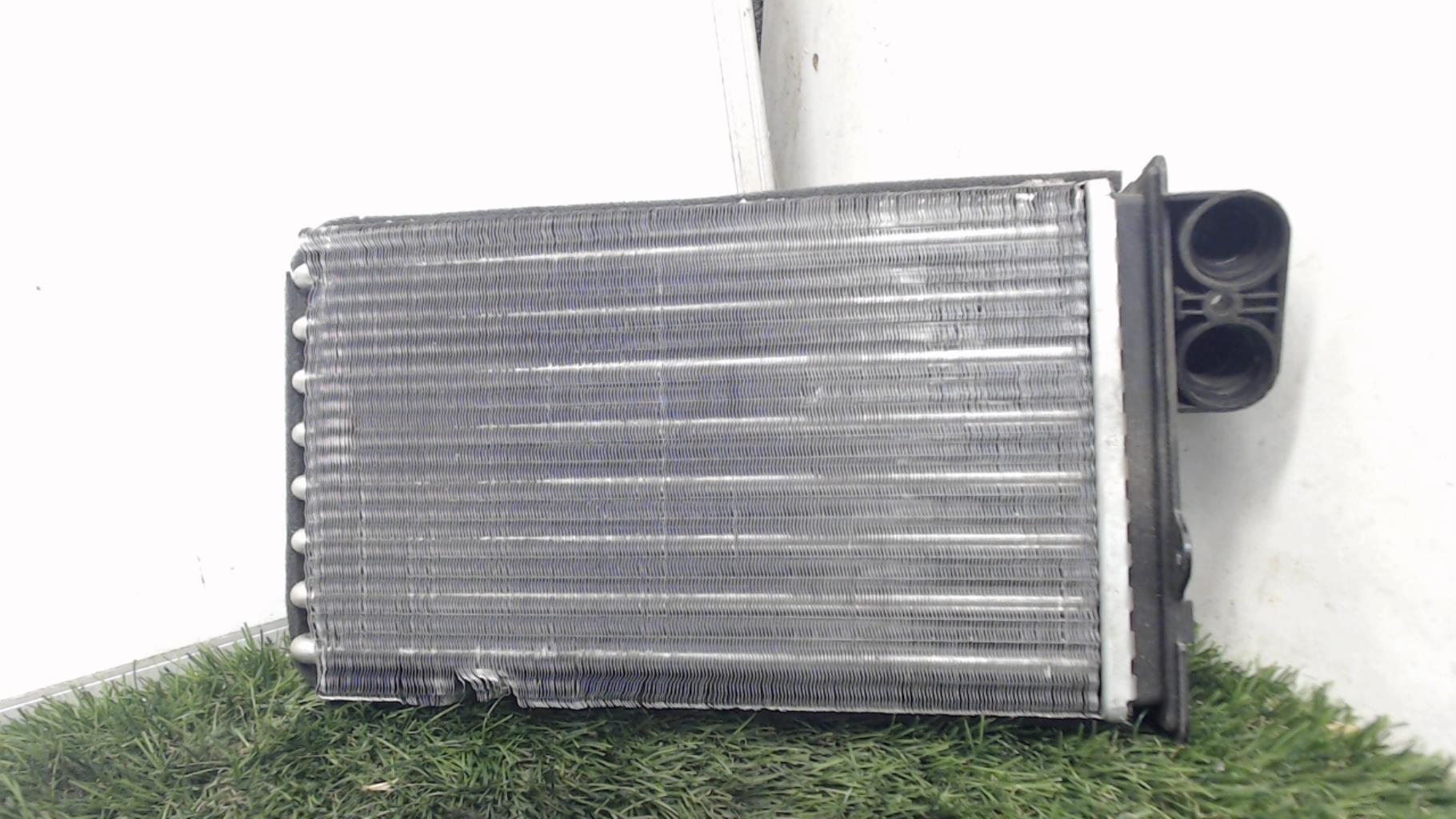 Radiateur chauffage PEUGEOT 405 PHASE 2 Diesel - 1