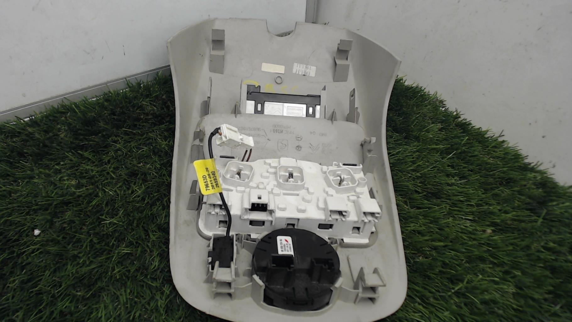 Eclairage de plafonnier CITROEN C4 2 PHASE 1 Diesel - 1