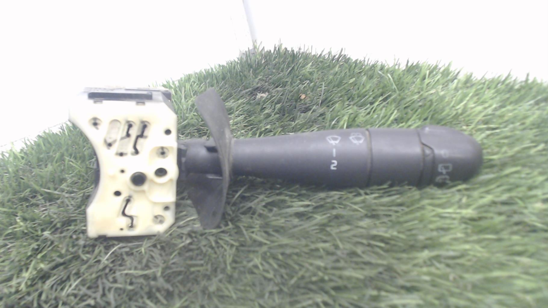 Commodo d'essuie glaces RENAULT CLIO 2 PHASE 1 Diesel - 1