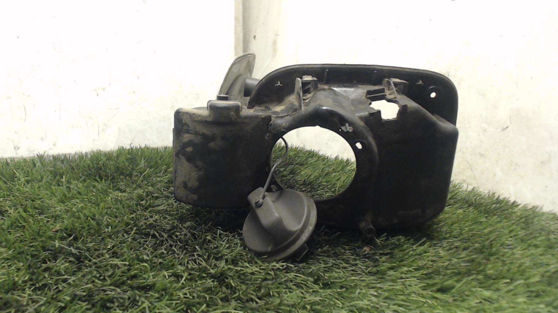 Trappe d'essence RENAULT CLIO 3 PHASE 1 Diesel - 1