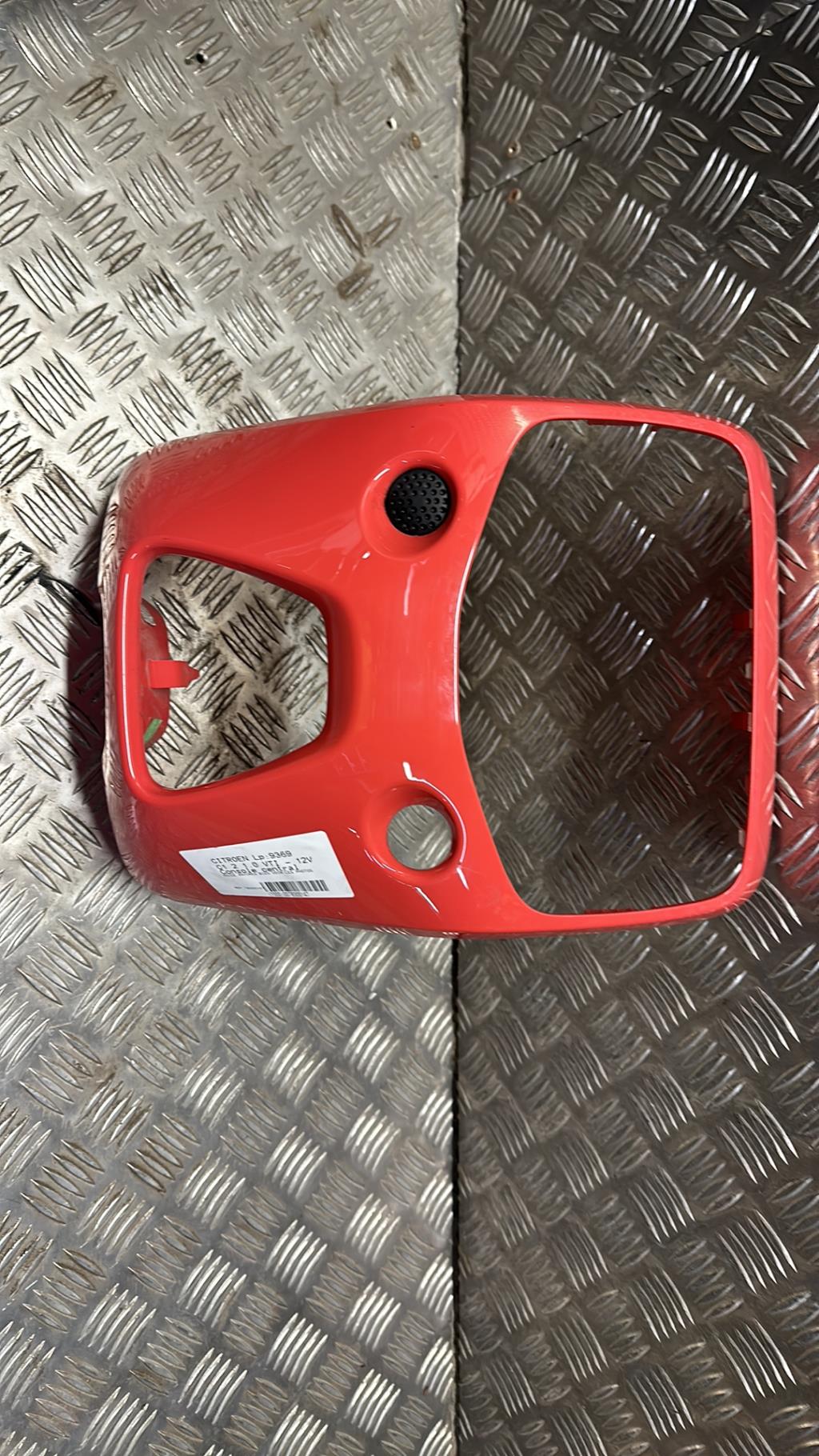 Console central (interieur plastique) CITROEN C1 2 Essence - 1