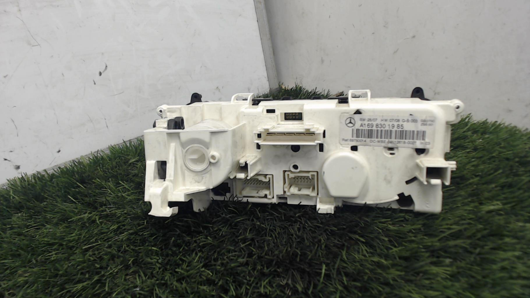 Commande chauffage MERCEDES CLASSE B 245 PHASE 2 Diesel - 1