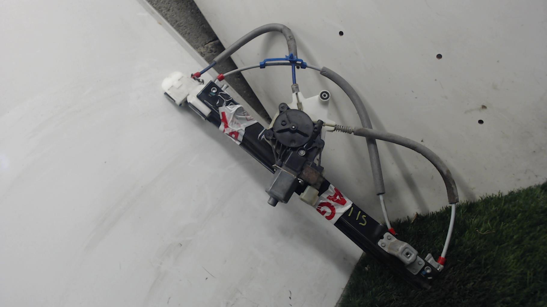 Leve vitre electrique avant droit FORD B-MAX Essence - 1