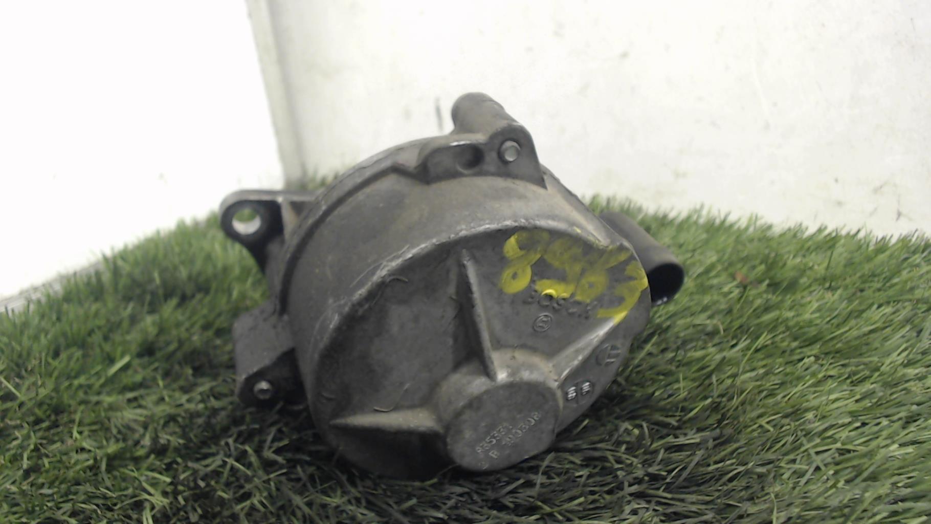 Pompe à vide RENAULT MEGANE 2 PHASE 2 Diesel - 1