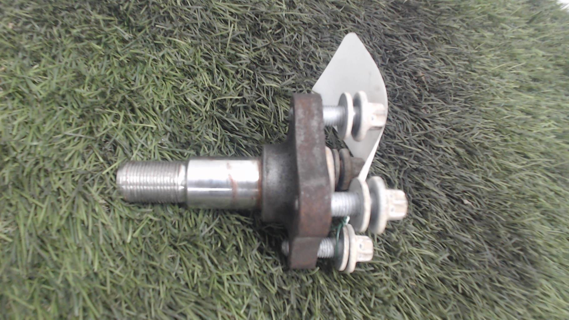 Fusee arriere droit RENAULT CLIO 3 PHASE 1 Diesel - 1