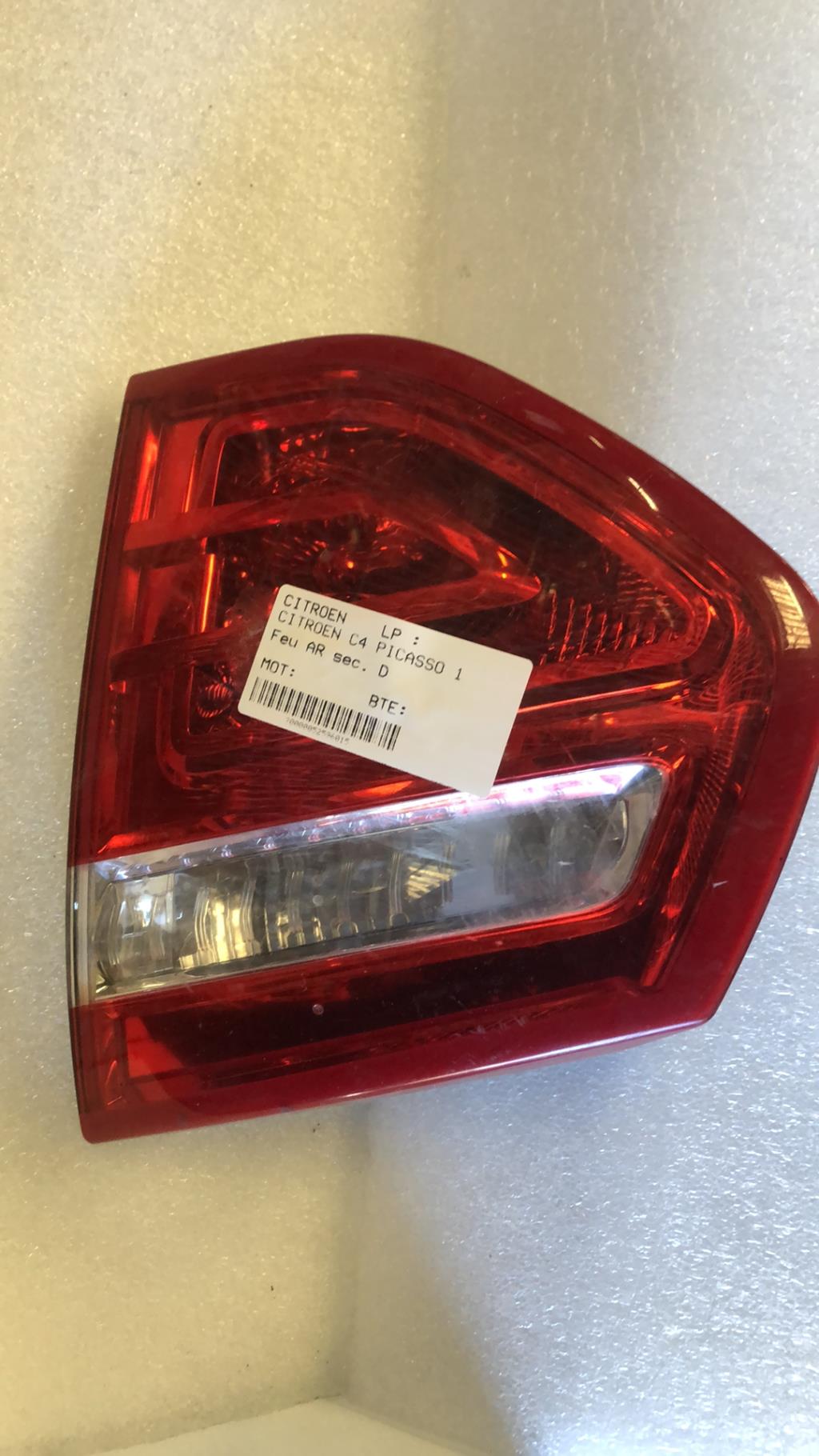 Feu arriere secondaire droit (feux) CITROEN C4 PICASSO 1  - 1