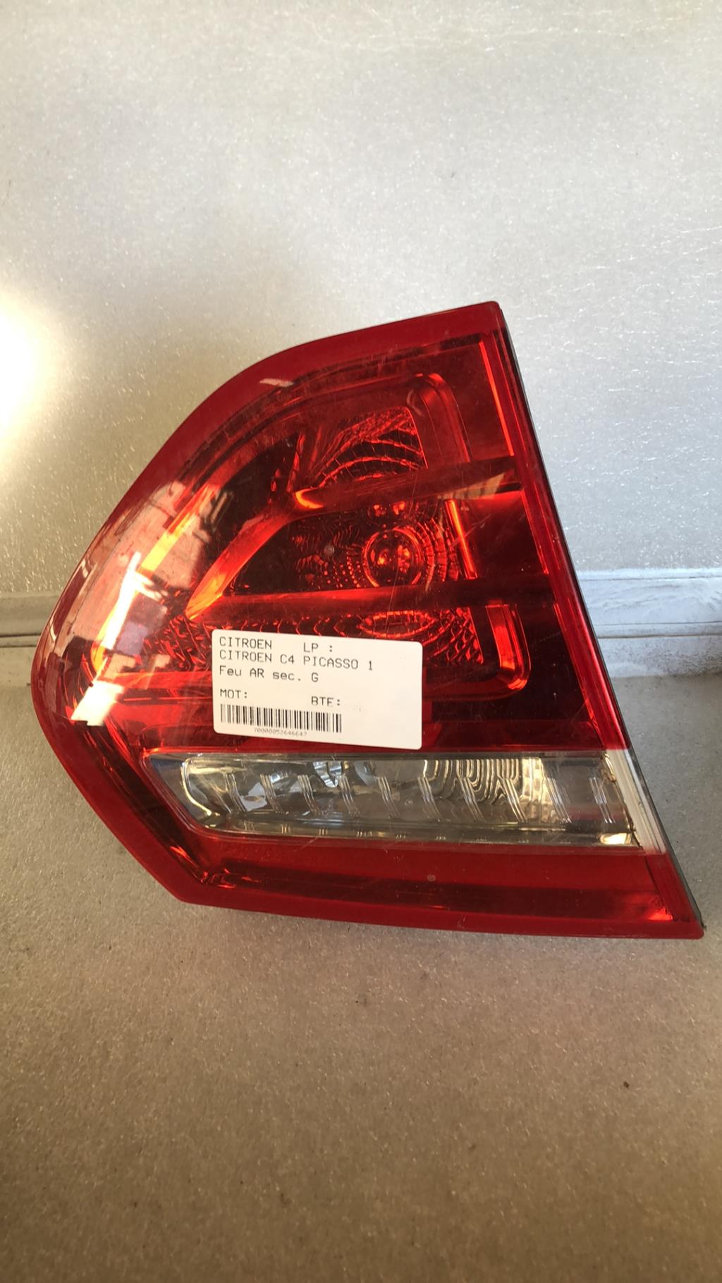 Feu arriere secondaire gauche (feux) CITROEN C4 PICASSO 1  - 1