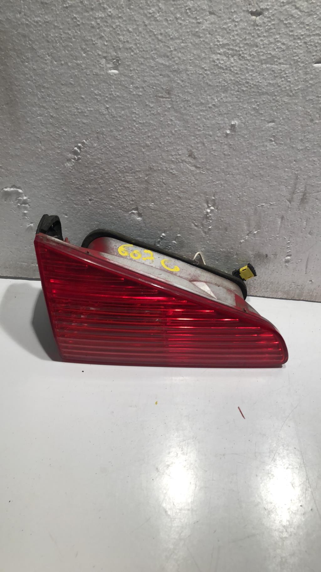Feu arriere secondaire gauche (feux) PEUGEOT 607  - 1