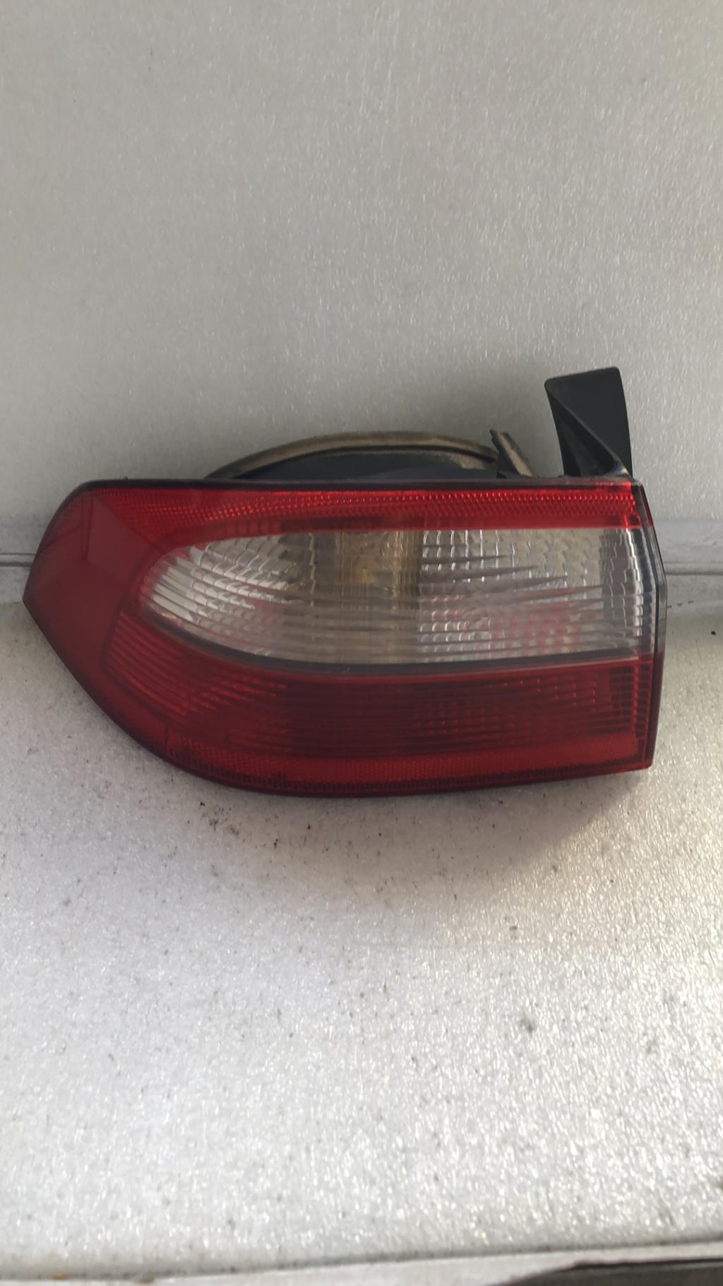 Feu arriere secondaire gauche (feux) RENAULT LAGUNA 2  - 1