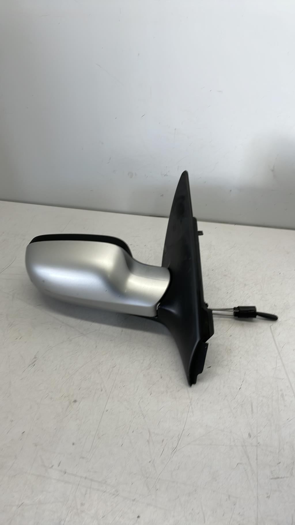 Retroviseur droit RENAULT MEGANE 2 PHASE 1 Diesel - 1