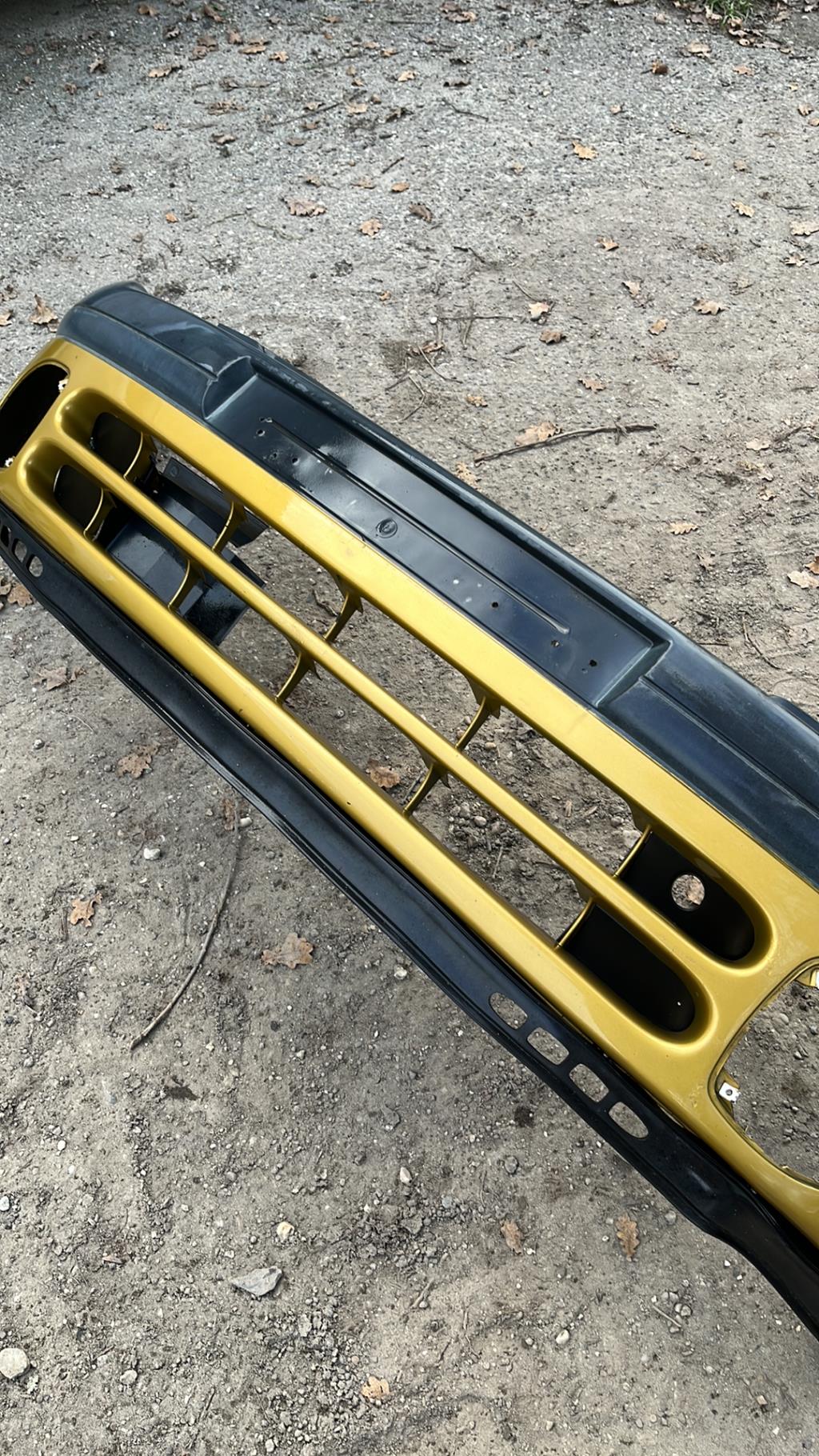 Pare choc avant RENAULT CLIO 2 PHASE 1 Essence - 1