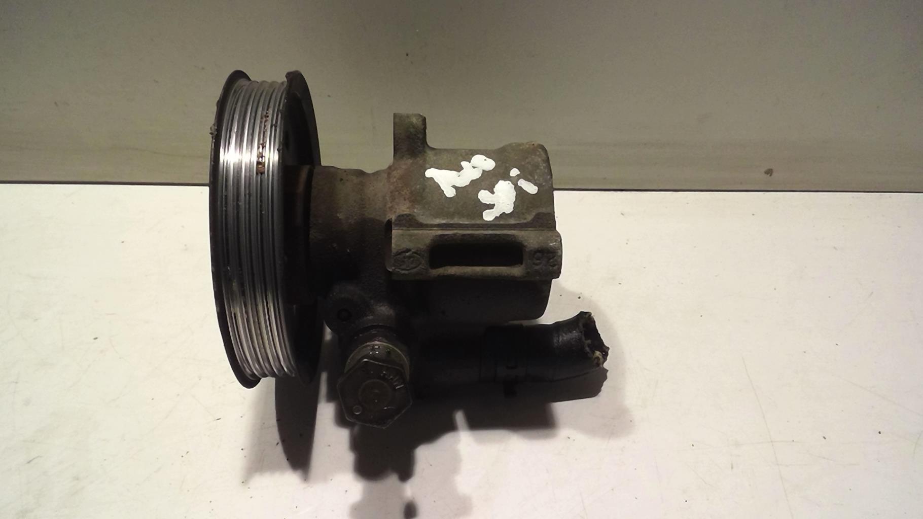 Pompe de direction VOLKSWAGEN POLO 3 PHASE 2 Diesel - 1