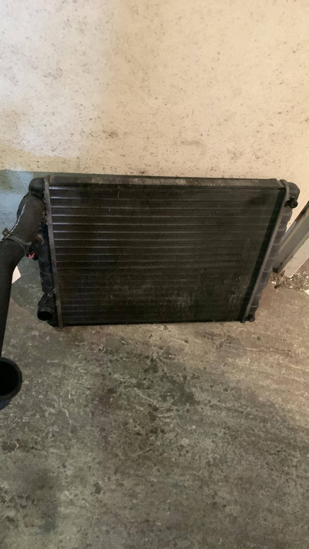 Radiateur eau VOLKSWAGEN POLO 3 PHASE 2 Diesel - 1