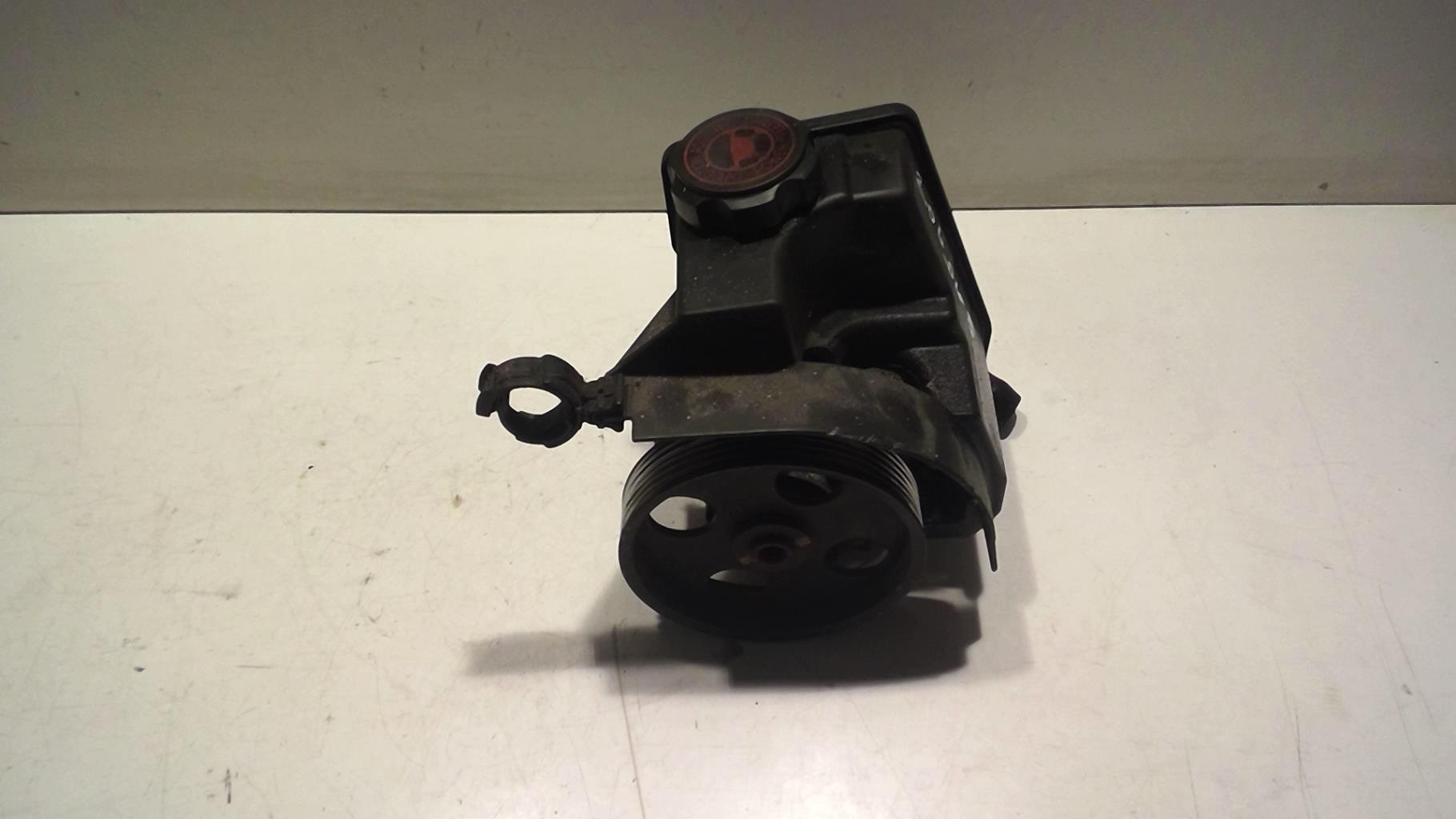 Pompe de direction PEUGEOT 206 PHASE 1 Diesel - 1