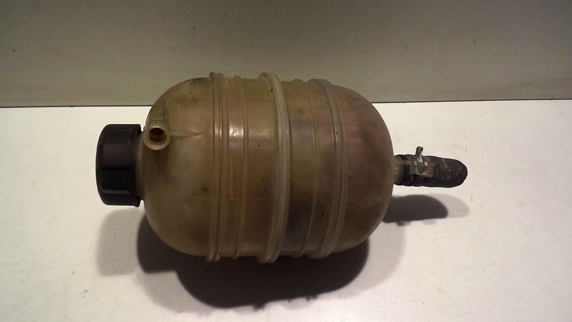 Vase d'expansion PEUGEOT 206+ Essence - 1