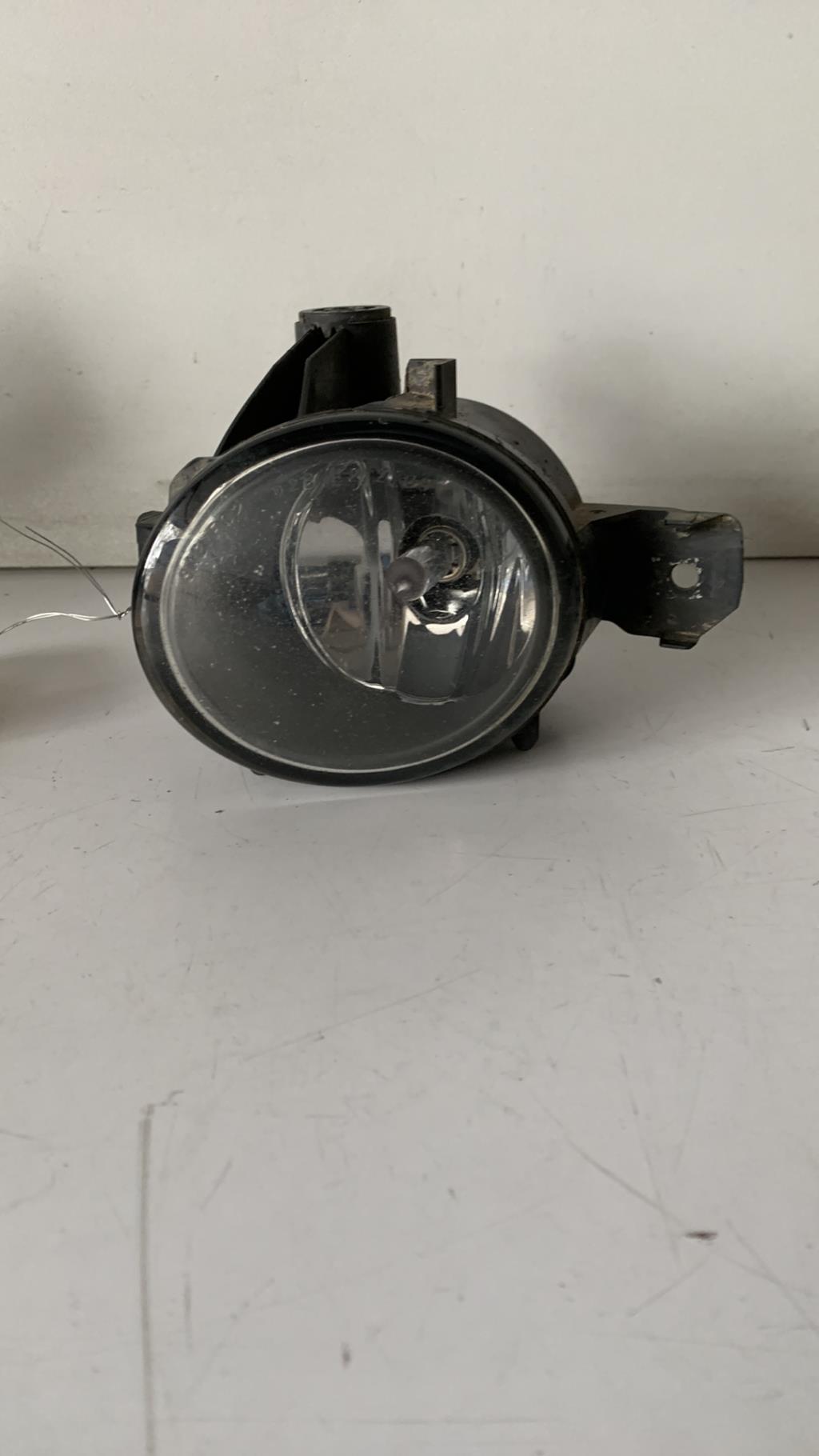 Anti brouillard gauche (feux) BMW SERIE 1 E87 PHASE 1 Diesel - 1