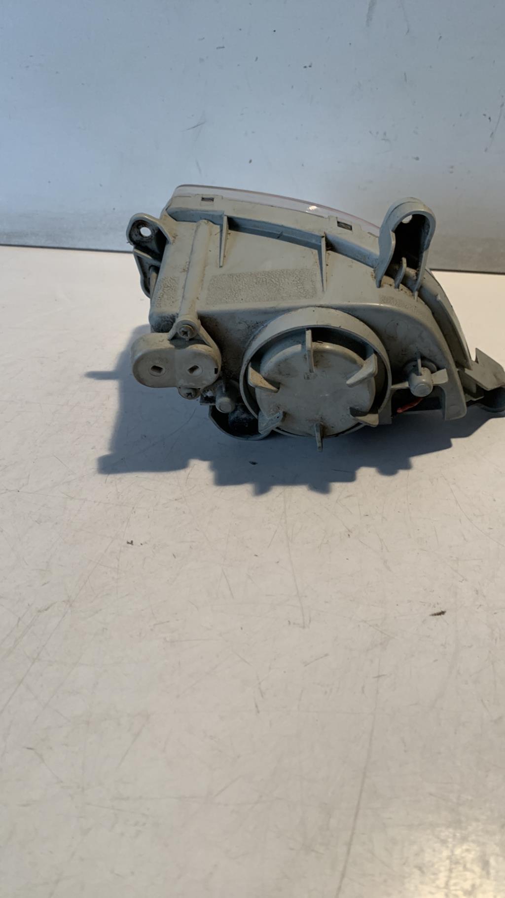 Anti brouillard gauche (feux) HYUNDAI MATRIX PHASE 1 Diesel - 1