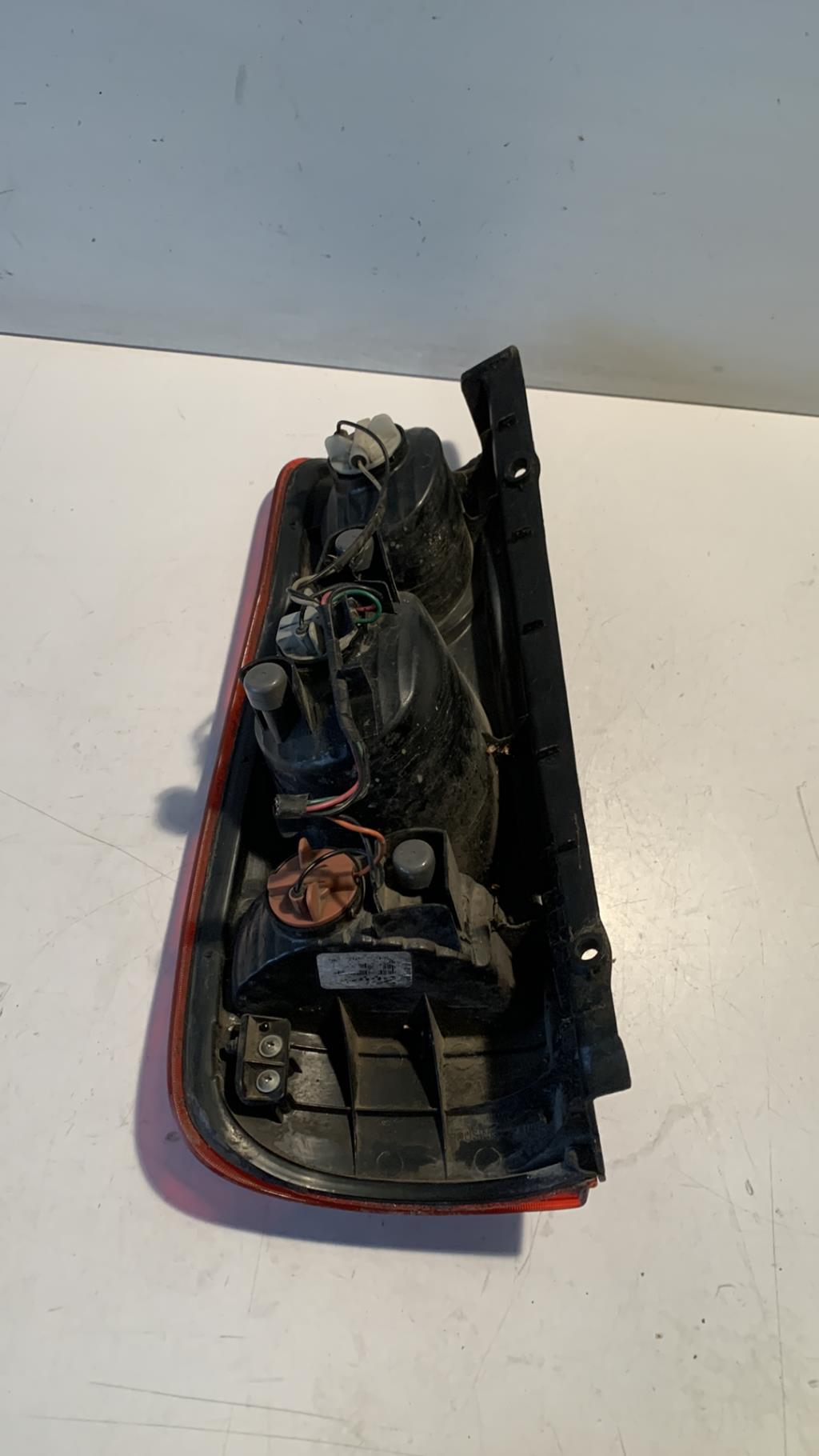 Feu arriere principal droit (feux) HYUNDAI MATRIX PHASE 1 Diesel - 1