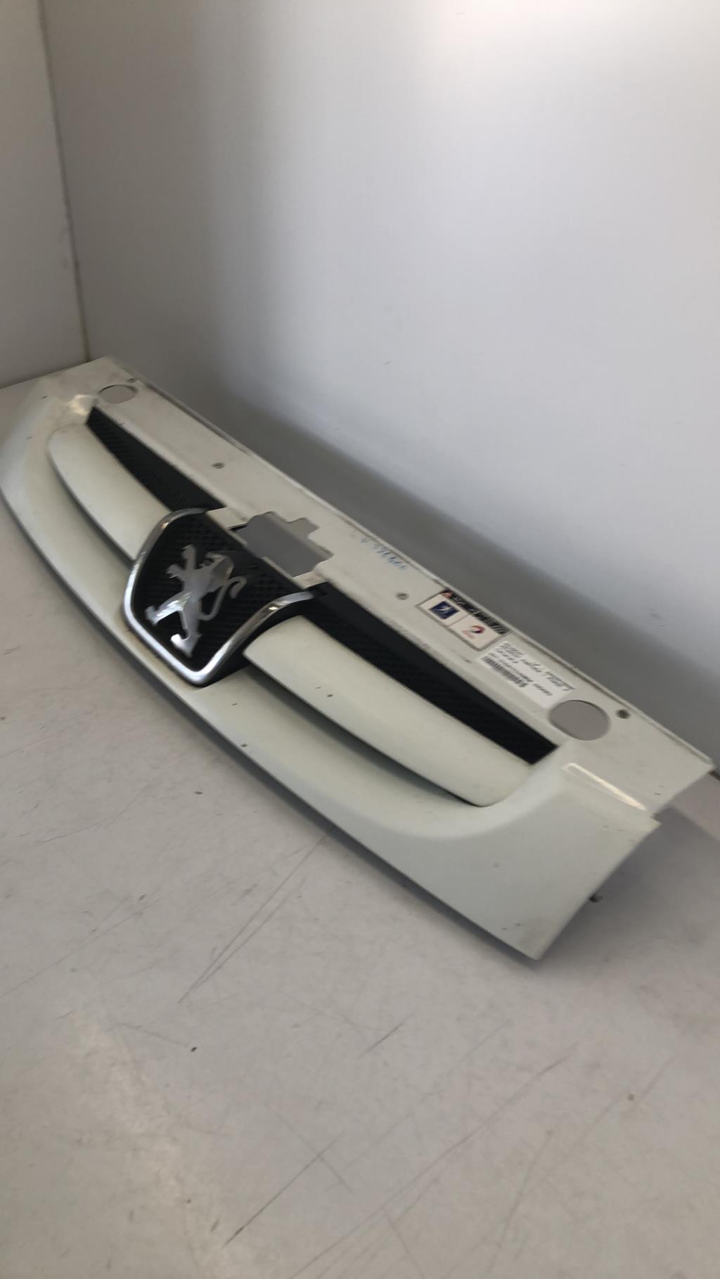 Calandre PEUGEOT PARTNER 1 PHASE 2 Diesel - 1