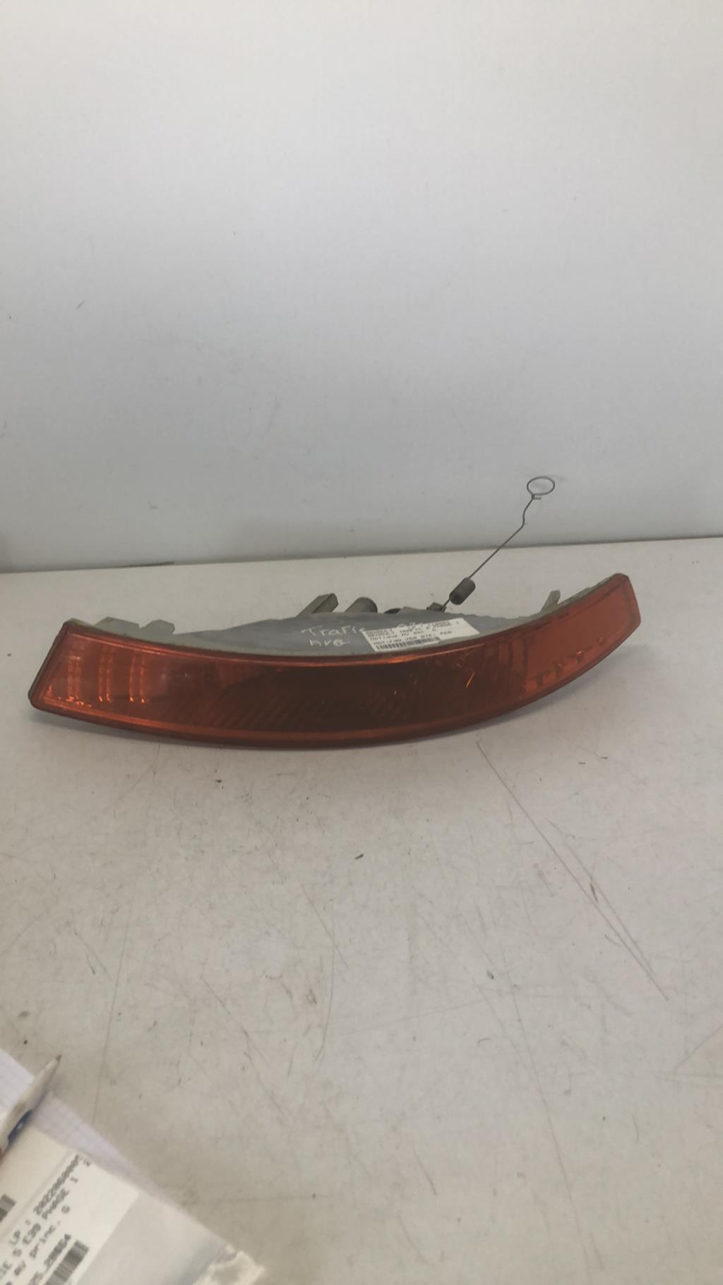 Optique avant secondaire gauche (feux)(clignotant) RENAULT TRAFIC 2 PHASE 1 Diesel - 1