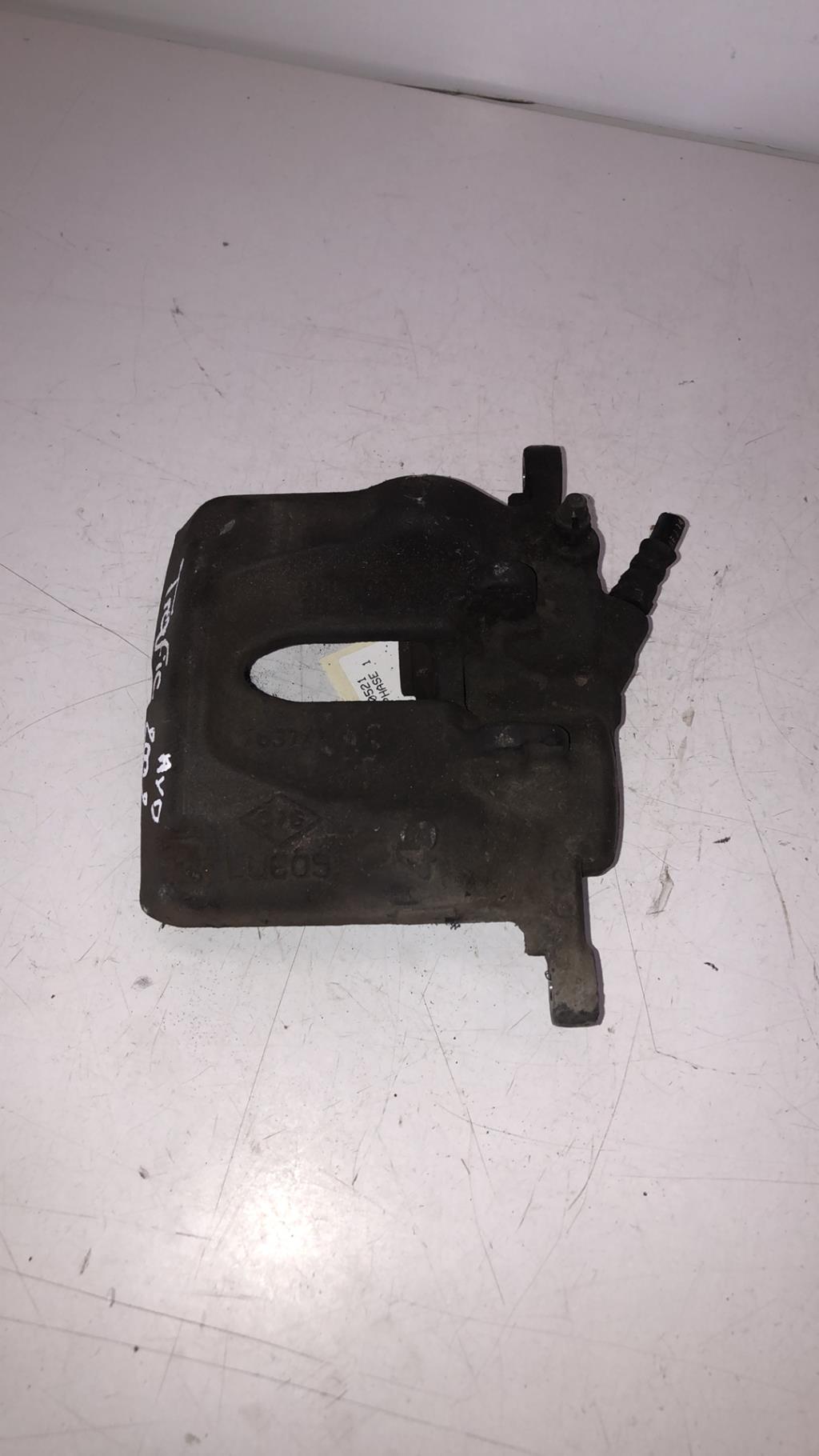 Etrier avant droit (freinage) RENAULT TRAFIC 2 PHASE 1 Diesel - 1