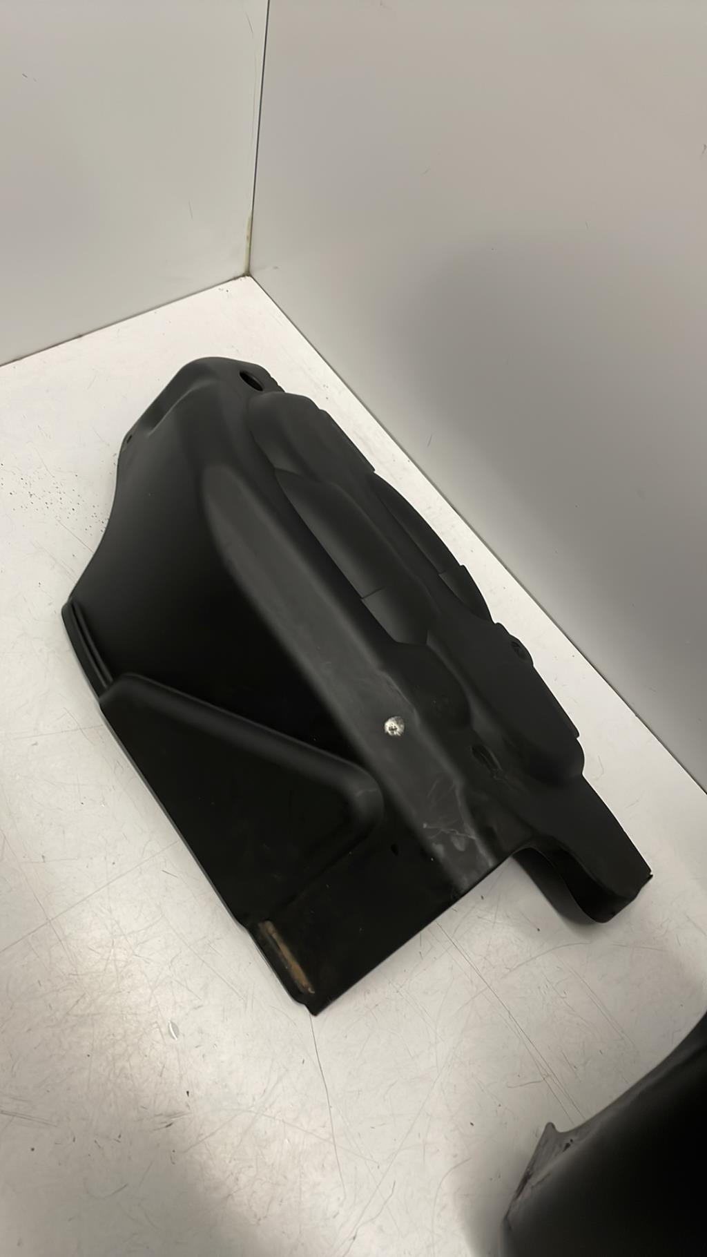 Cache moteur  BMW SERIE 3 E90 PHASE 1 Diesel - 1
