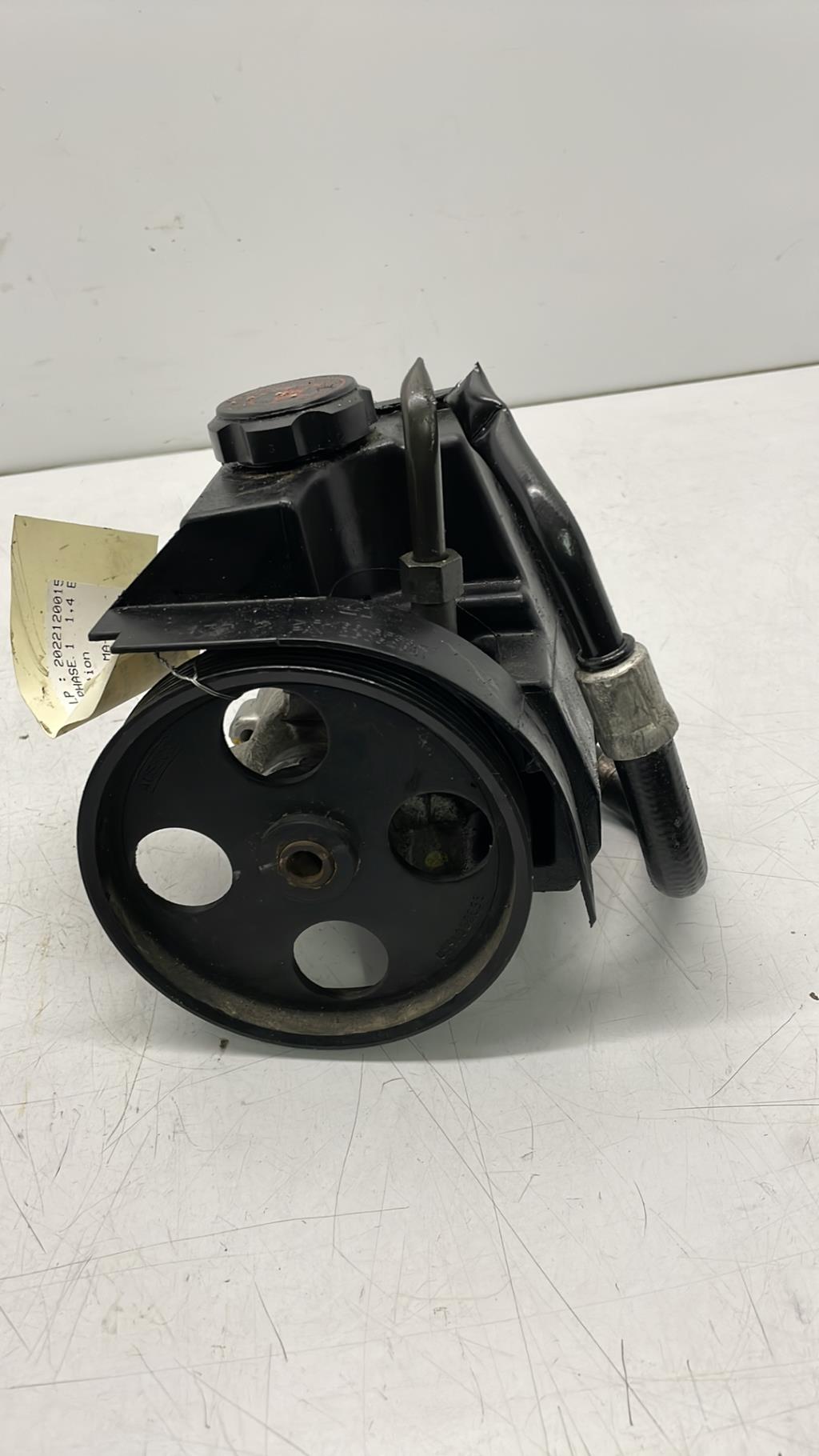 Pompe de direction PEUGEOT 206 PHASE 1 Essence - 1