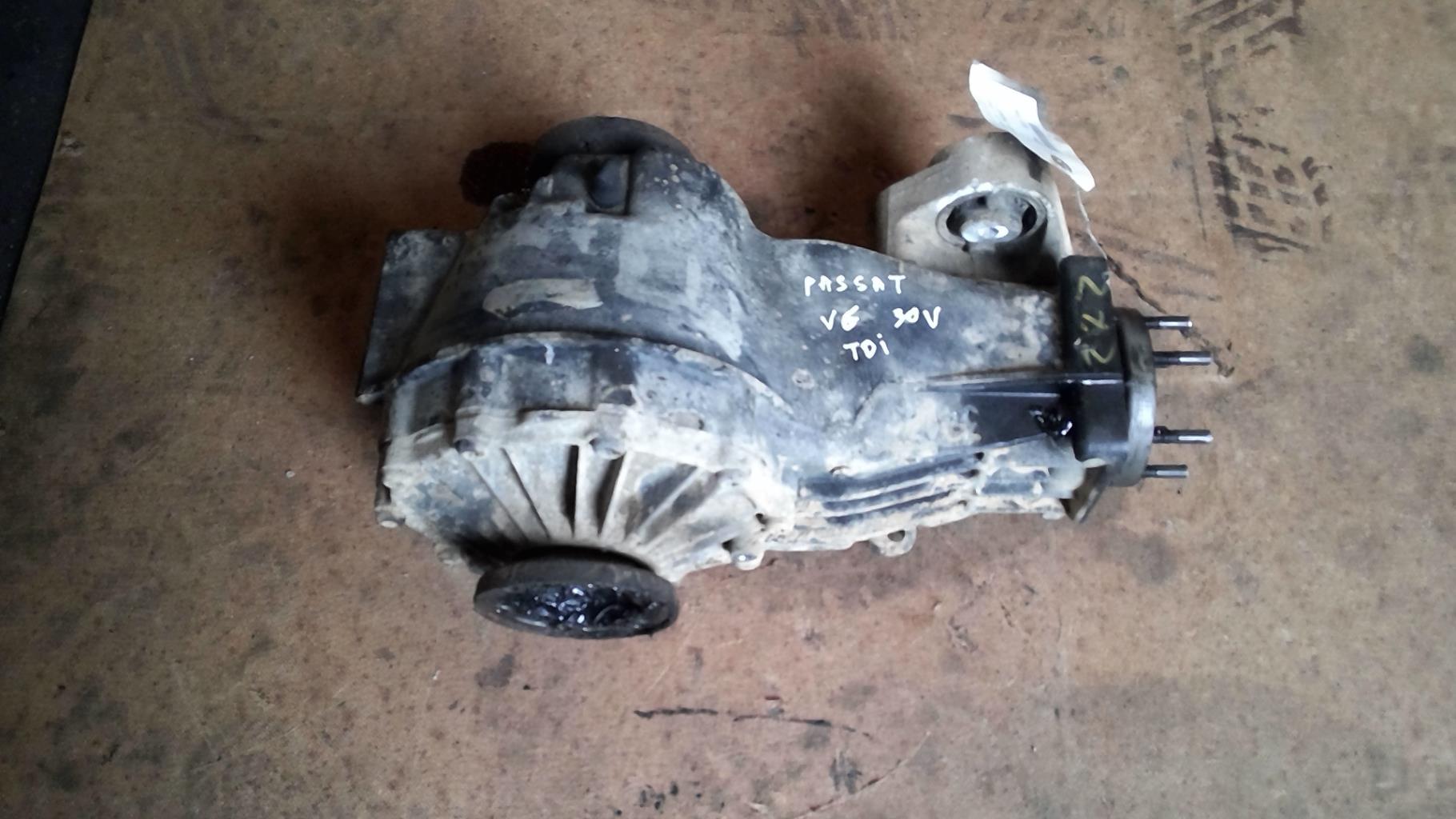 Pont (propulsion) VOLKSWAGEN PASSAT 4 PHASE 2 BREAK Essence - 1