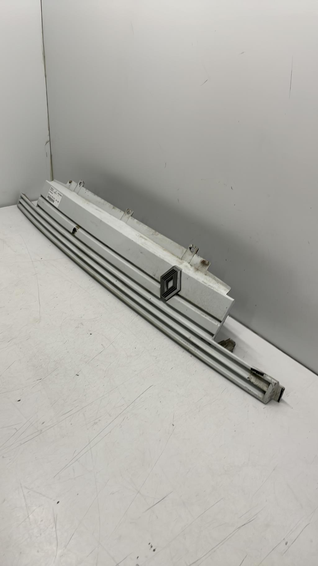 Calandre RENAULT SUPER 5 Essence - 1