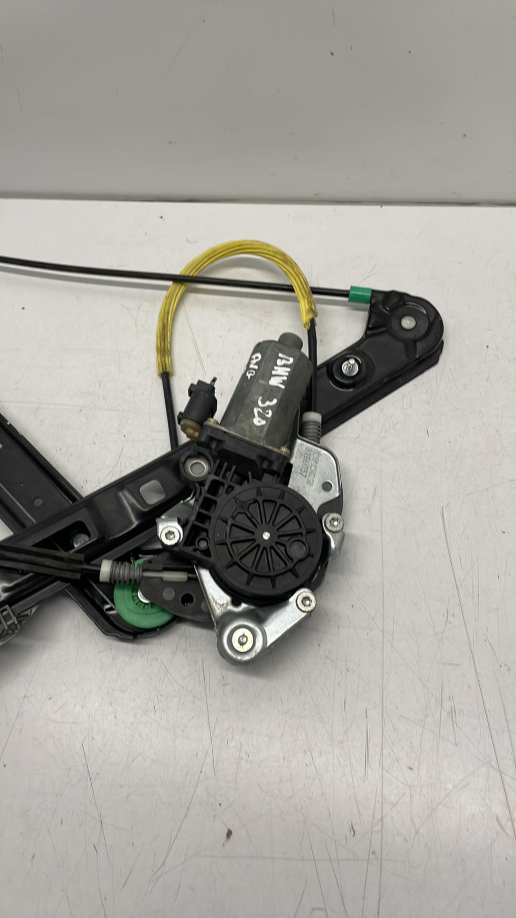 Leve vitre electrique avant gauche BMW SERIE 3 E46 PHASE 2 Diesel - 1