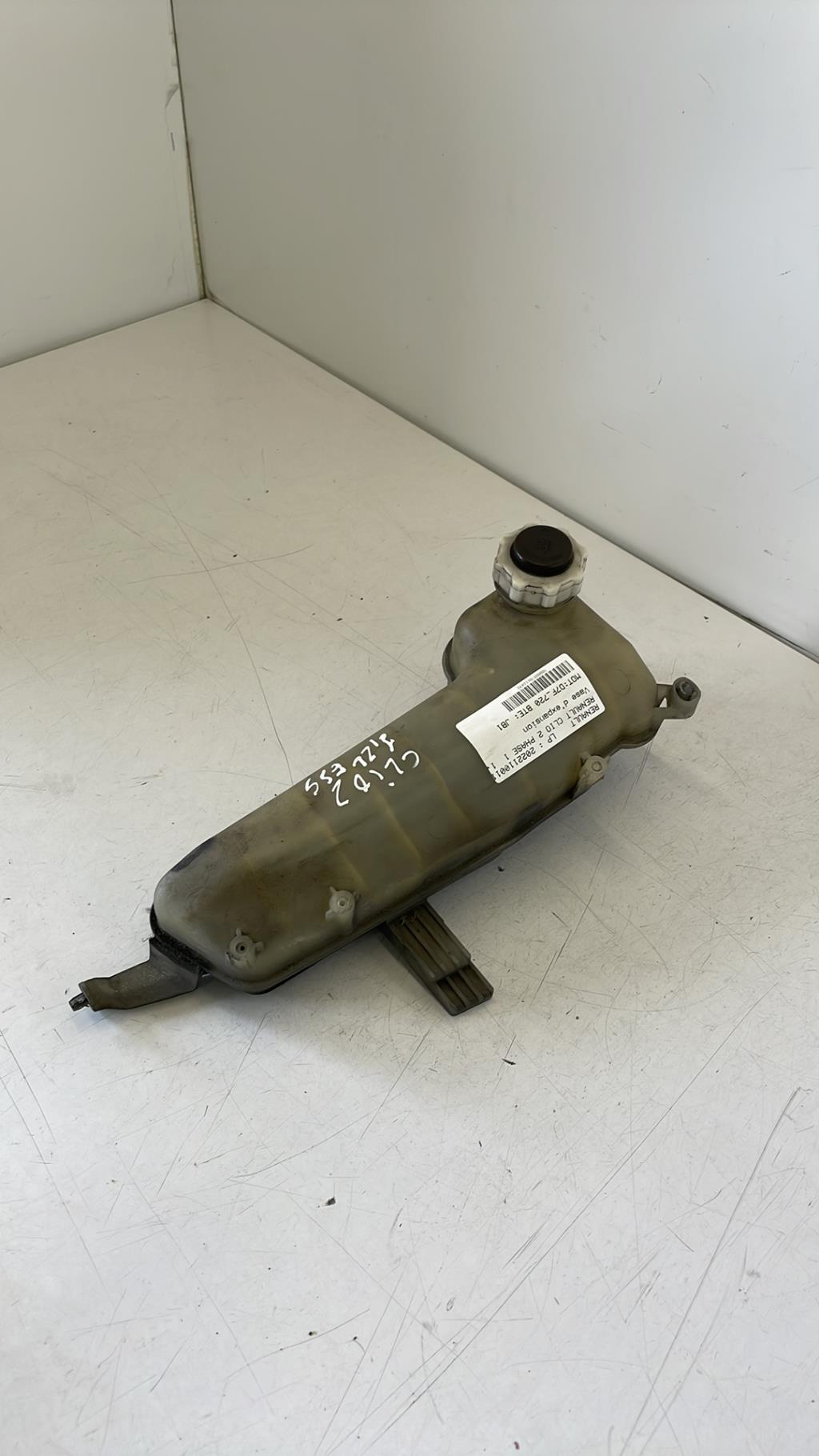 Vase d'expansion RENAULT CLIO 2 PHASE 1 Essence - 1