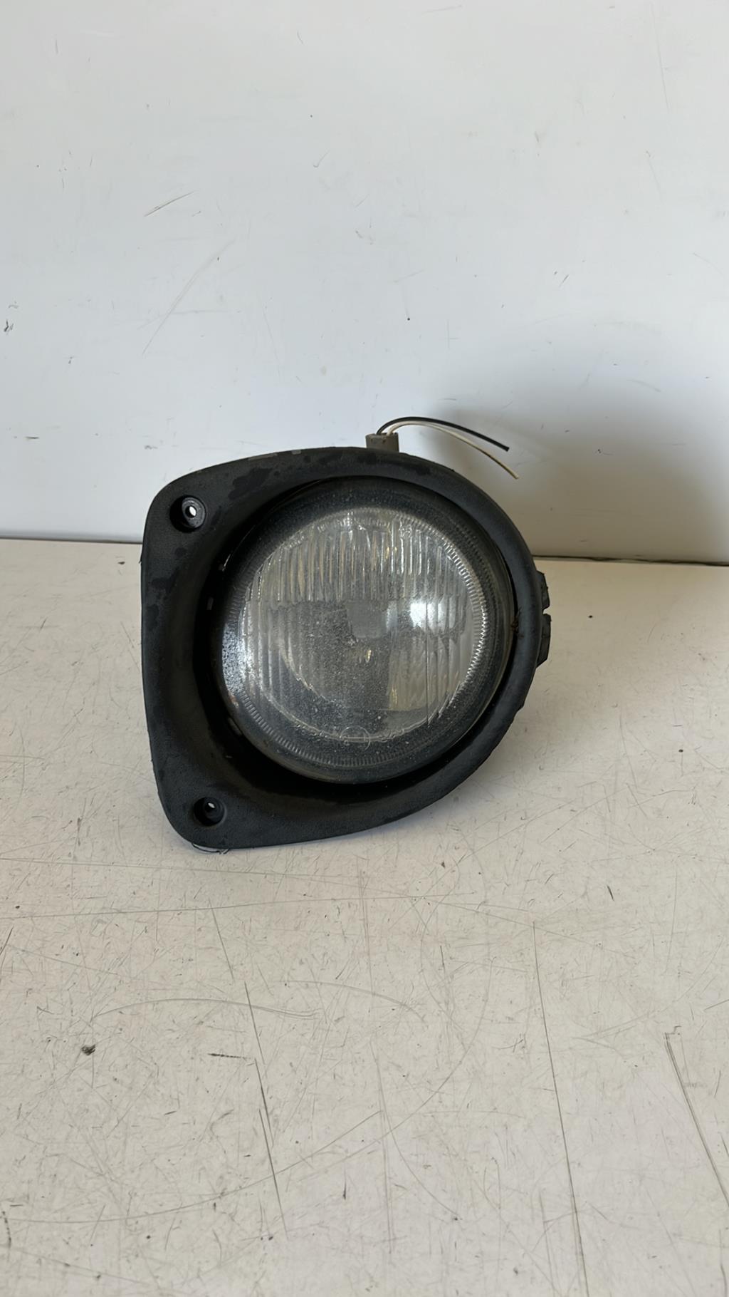 Anti brouillard droit (feux) RENAULT CLIO 2 PHASE 1 Essence - 1