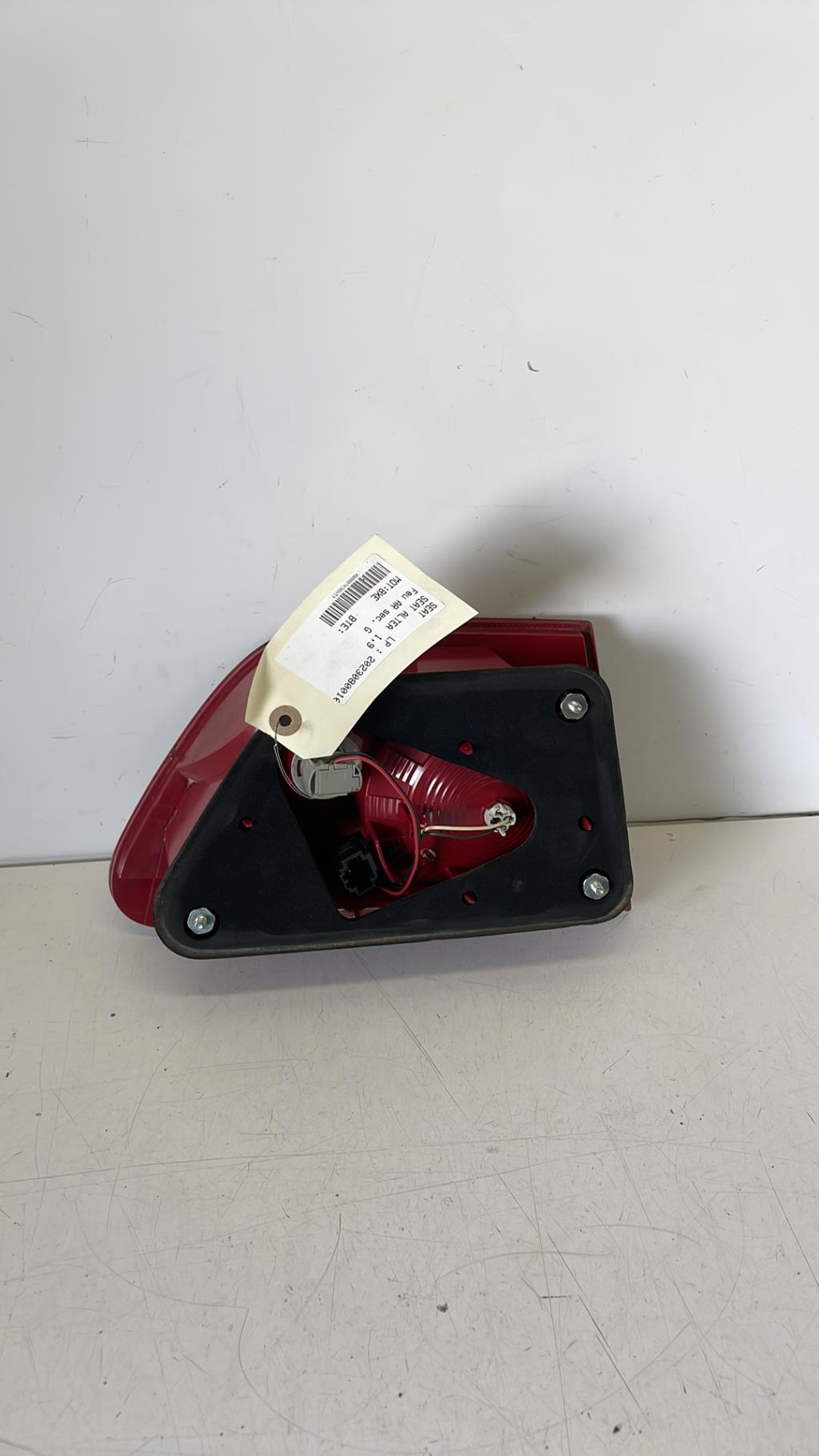 Feu arriere secondaire gauche (feux) SEAT ALTEA XL PHASE 1 Diesel - 1