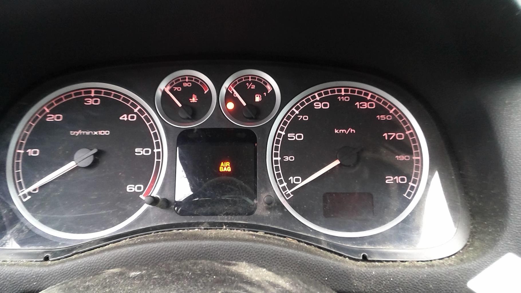 Compteur PEUGEOT 307 PHASE 2 BREAK  - 1