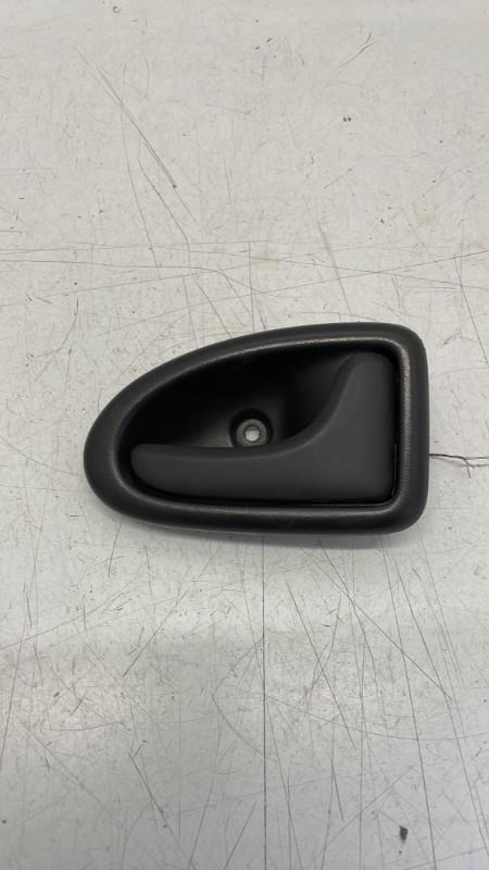 Poignee interieur avant droit RENAULT TRAFIC 2 PHASE 2 Diesel - 1